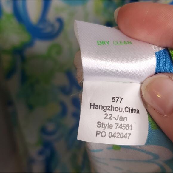 Lilly Pulitzer Dusk Racer Back Cami Tank Top in Resort White Crystal Coast S - Picture 15 of 16